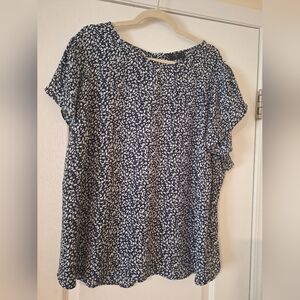 Tahari‎ 3X Navy and White Patterned Women's Top Blouse